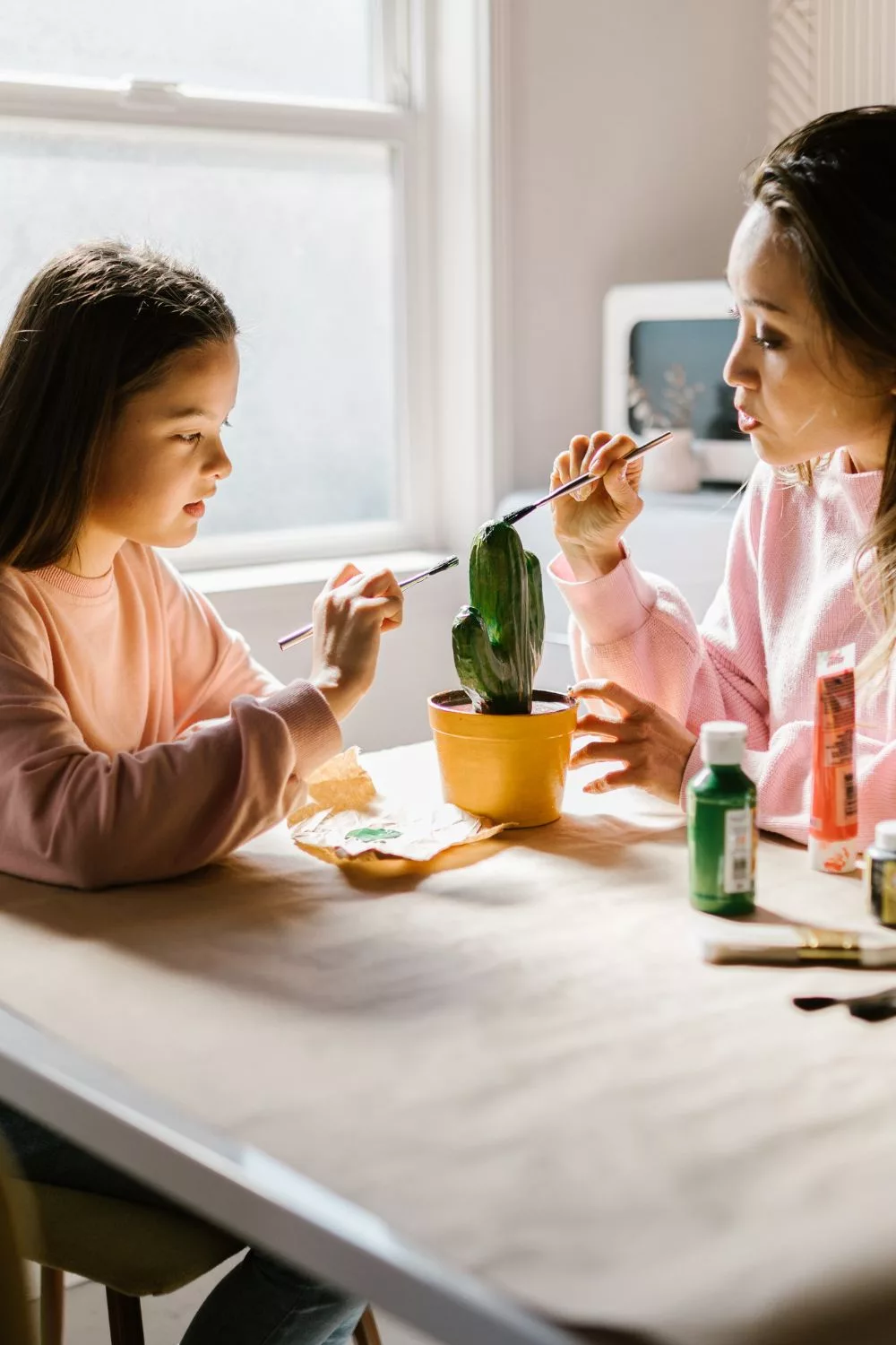 Set Up a Craft Zone for Kids | Easy Space Organization Guide